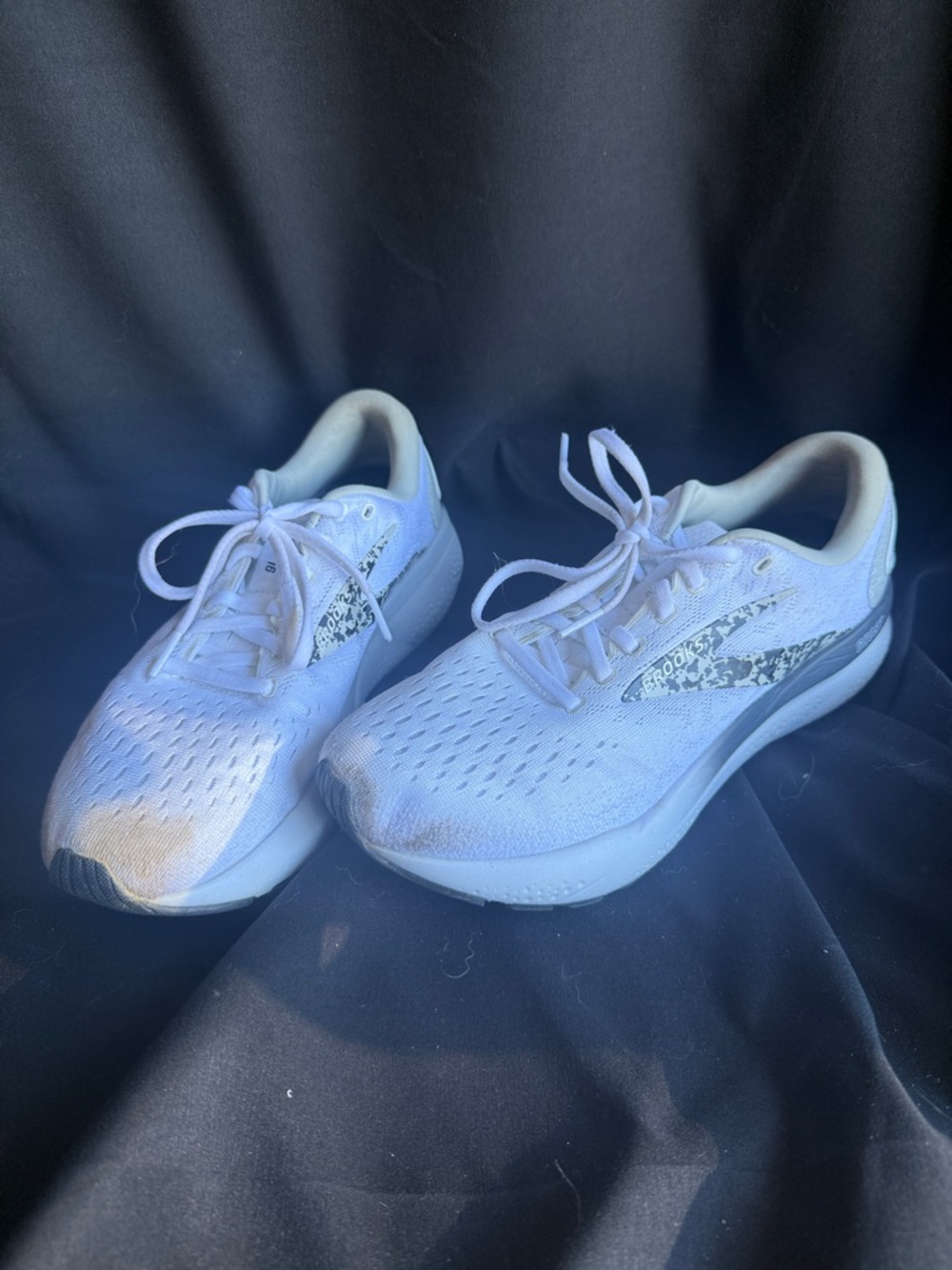 Women's White Running Sneakers - Lightweight Comfort